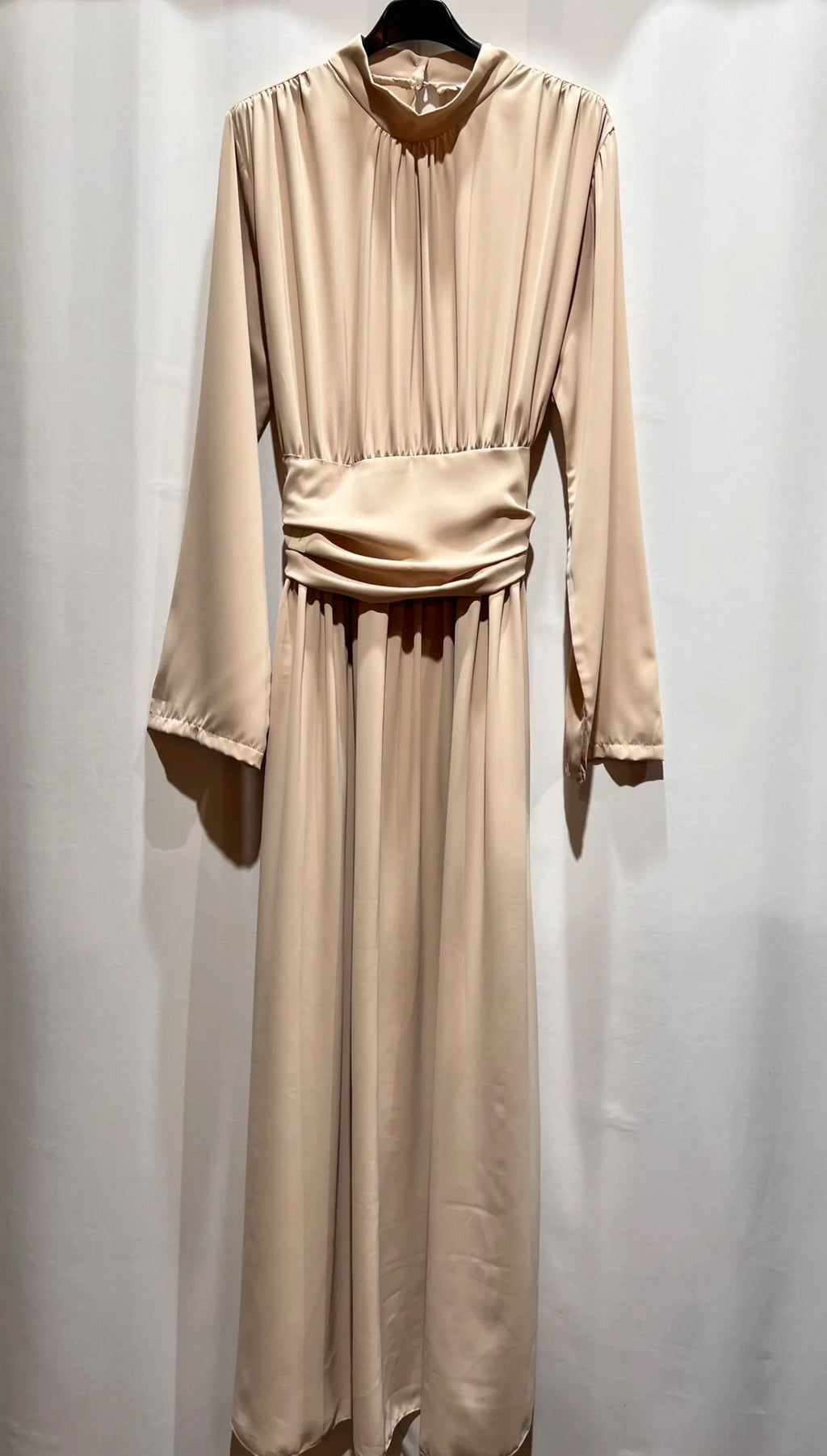Marwa Kleid